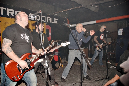 Los Fastidios