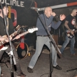 Los Fastidios